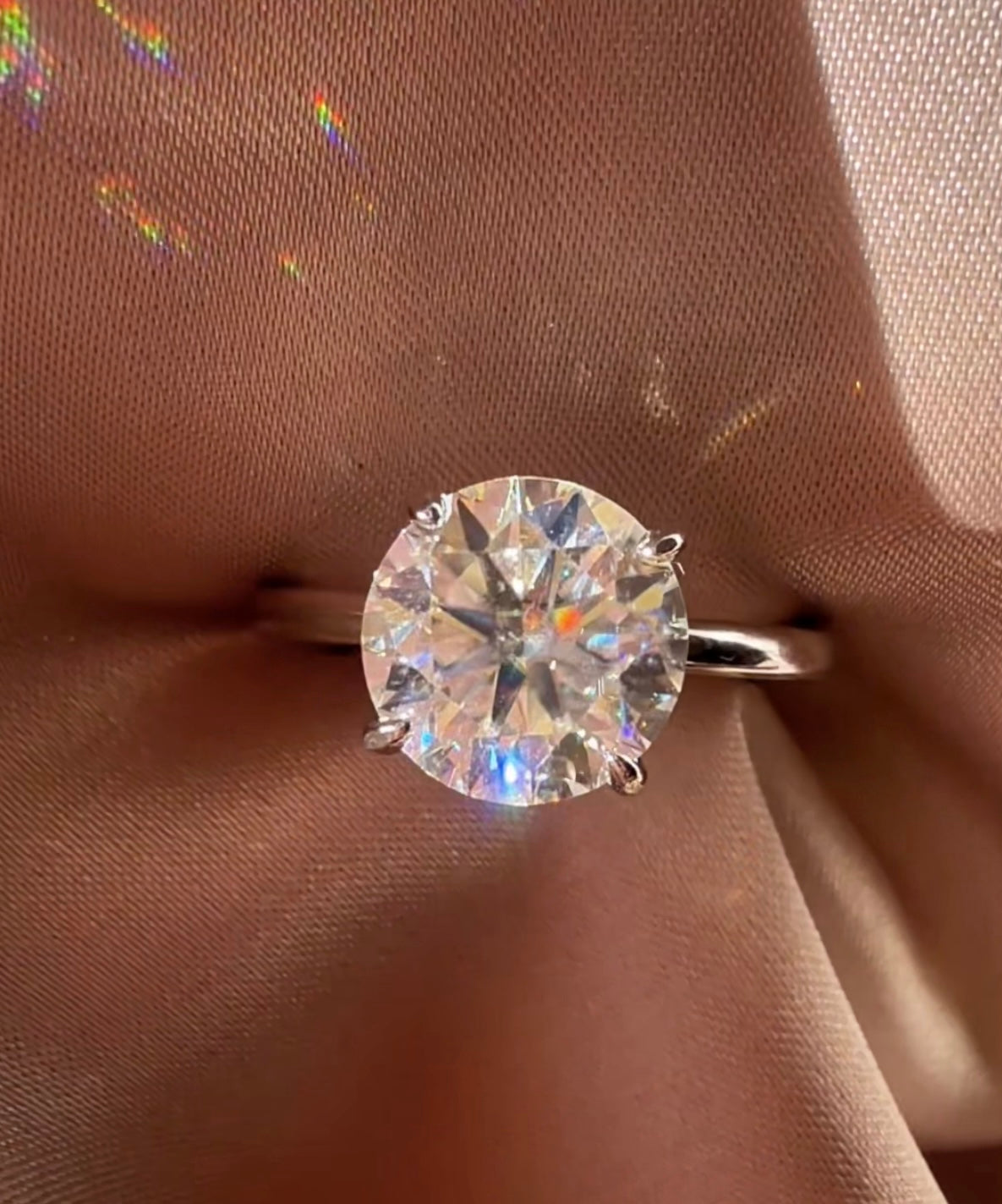 The Georgia Round Cut Ring
