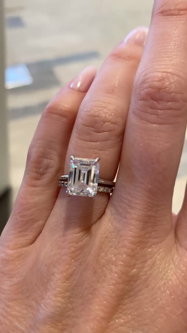 The Ashleigh Emerald Ring